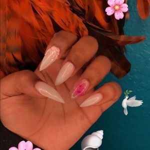 Meet your Posher, Saniyya